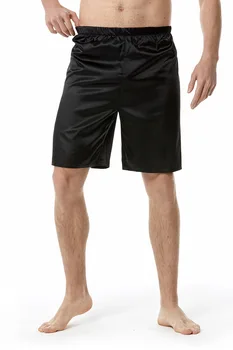 2023 Verão dos Homens Novos Sólido Pijama de Seda Casual, Sólido e Versátil Solta Grande Shorts de Seda moda praia